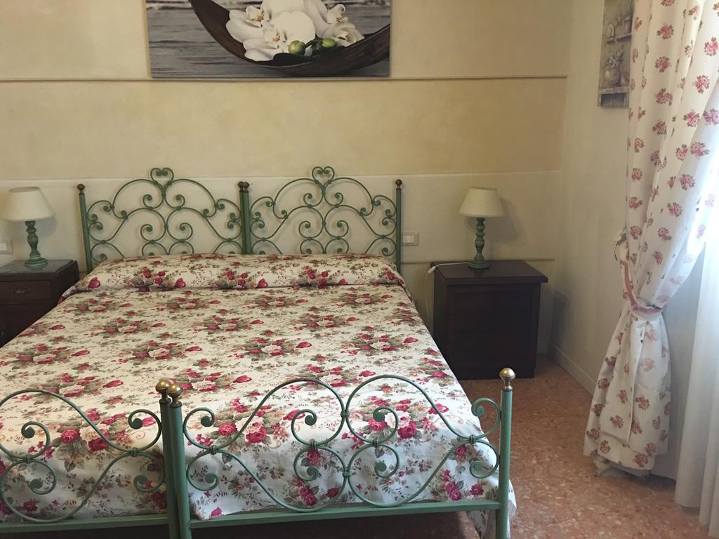 Affittacamere La Casa Di Ugo Ciglione Dış mekan fotoğraf
